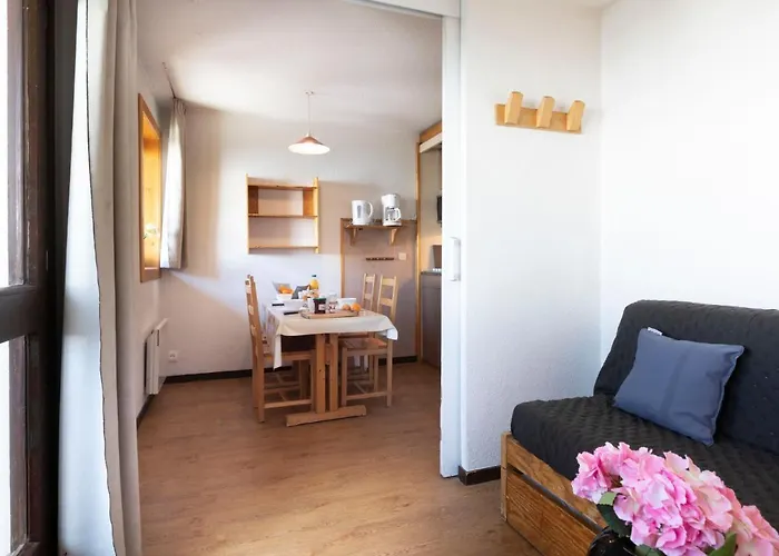 Arcelle 308 By Interhome * ואל טורנס