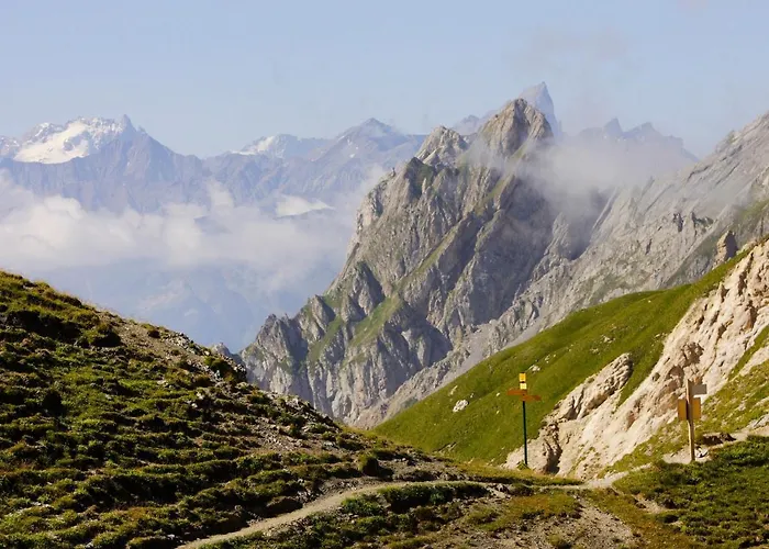 Arcelle 308 By Interhome * 瓦托伦斯